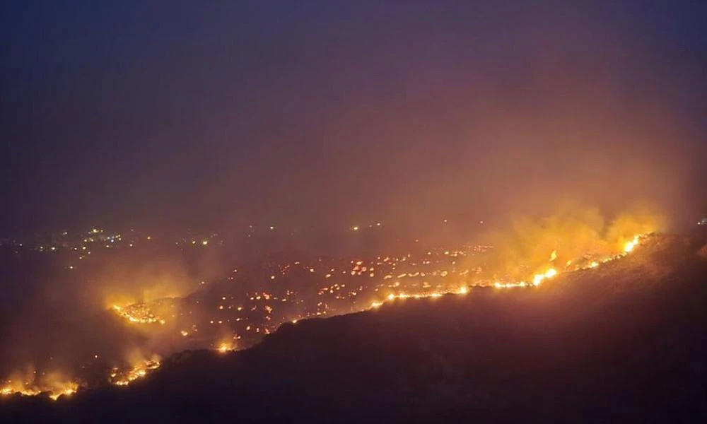 Χωρίς ενεργό μέτωπο η φωτιά στην Κω - Καλύτερη εικόνα και στην Χίο - Πάνω από 50 φωτιές το τελευταίο 24ωρο